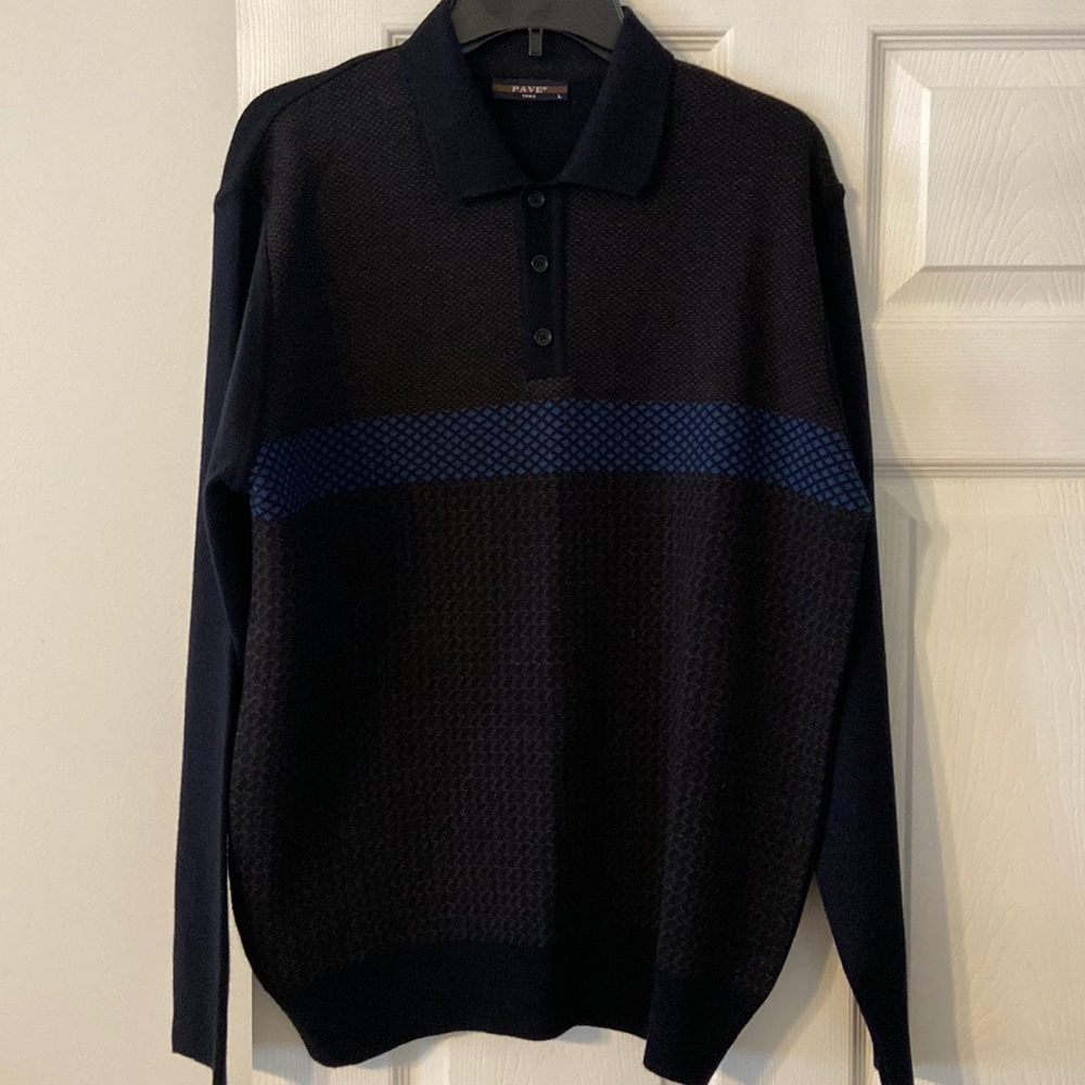 PAVE Man Sweater/ Shirt size L Wool and Acrylic navy blue excellent condition